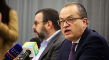 Recursos de la salud están siendo utilizados para financiar campañas y partidos políticos: Procurador