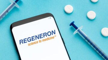 regen-cov reduce covid-19 por varios meses unica dosis