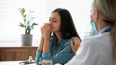 Asociación de Salud Mental exige protección de la salud mental del personal sanitario tras aumento de suicidios