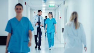 Destrezas y habilidades de gerentes de hospitales públicos