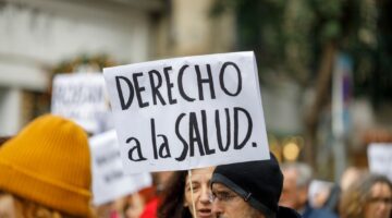 Madrid,,Spain;,12,21,,2022;,Public,Health,System,In,Spain's