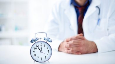 ¿Cuánto debe durar una consulta de medicina general?