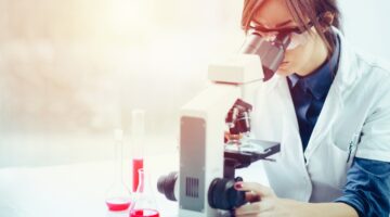 Biosimilares: Retos y Oportunidades