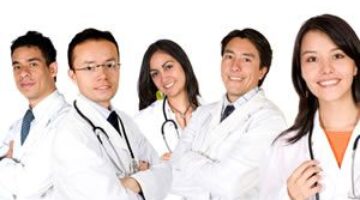 Disponibilidad y distribución de médicos especialistas