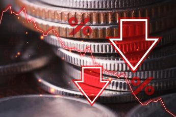 ¿A qué se atribuye la desaceleración económica nacional