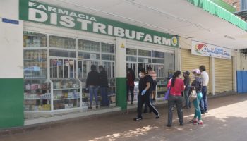 ¿Cómo funciona la externalización de farmacias implementada en Ecuador