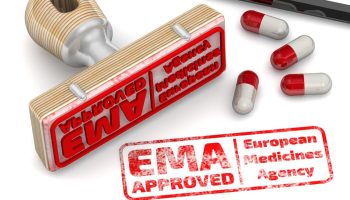¿Cuánto se demoran los países europeos en incorporar los medicamentos aprobados por la EMA