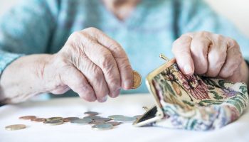 ¿Deben los pensionados cancelar el valor de las cuotas moderadoras y copagos